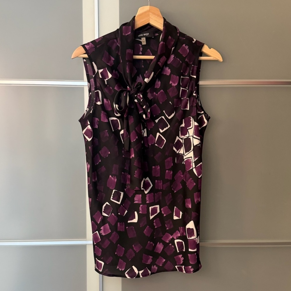 Nine West Women’s Tie Neck Sleeveless Blouse - Medium